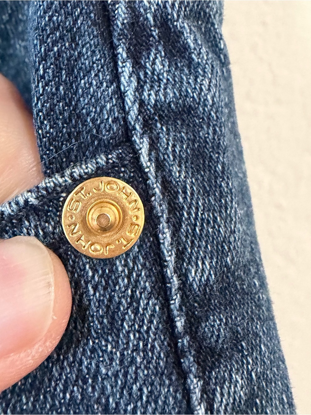 Vintage St. John Sport High Rise Straight Leg Blue Denim Jeans Size2 Gold Button - Picture 13 of 13